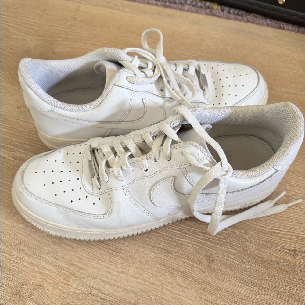 Nike Air Force 1 - White - Used